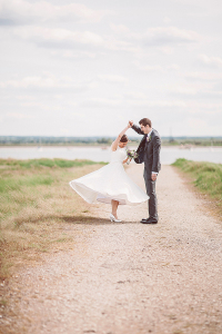 quirky natural wedding photographer